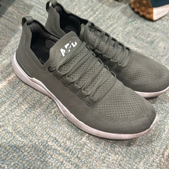 APL Techloom Breeze - Picture 1 of 3